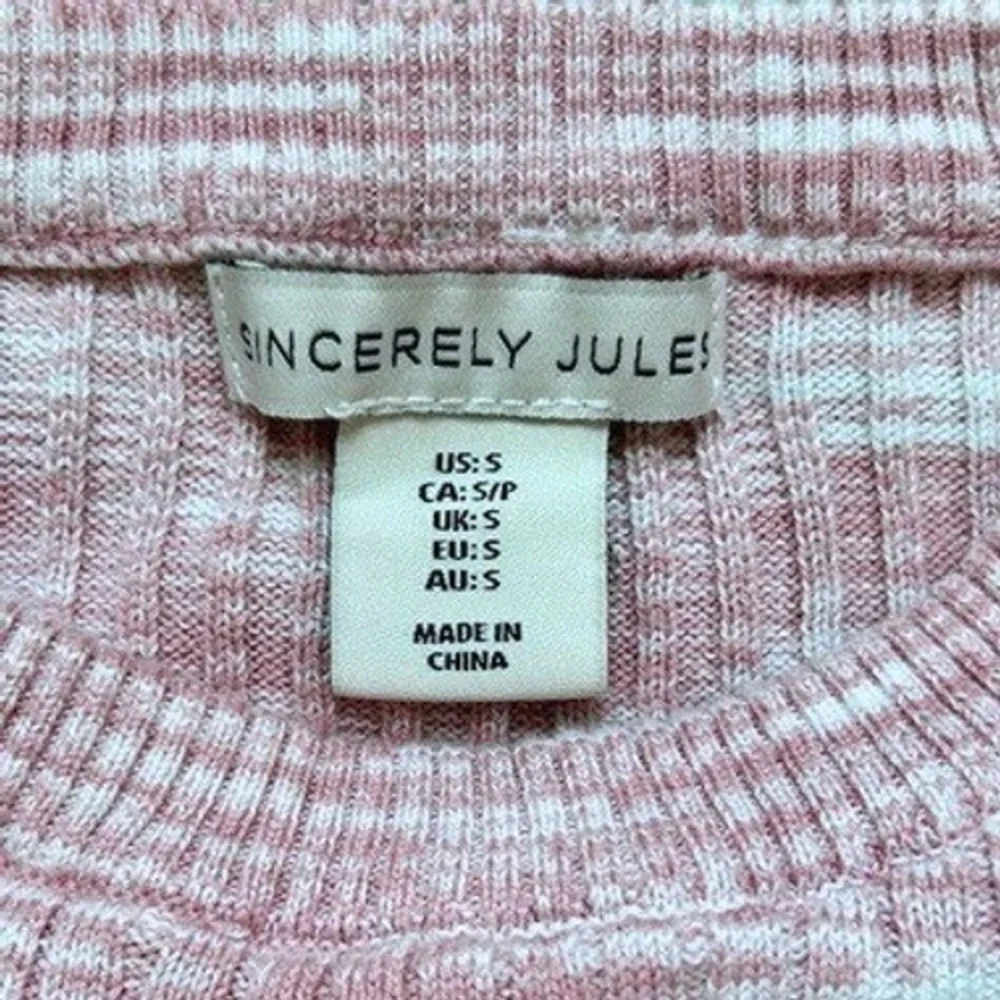 EUC I Sincerely Jules‎ I Pink Textured Cropped Sweater I Size S I Bell Sleeve